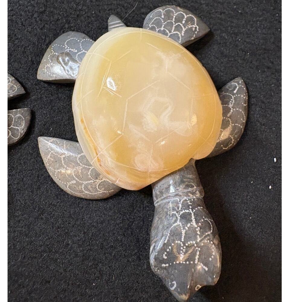 Two Hand Carved Agate/Jasper Turtles - 4" & 2" - Excellent - Picture 3 of 4
